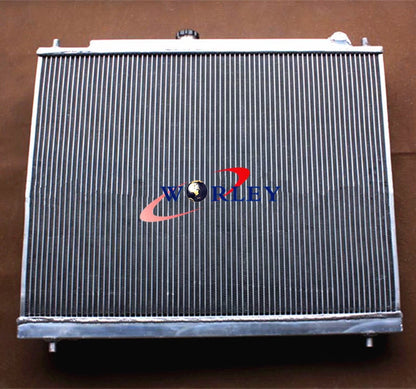3-Row Radiator for Mitsubishi Pajero/Montero/Shogun NM NP NS NT (1997–2006)
