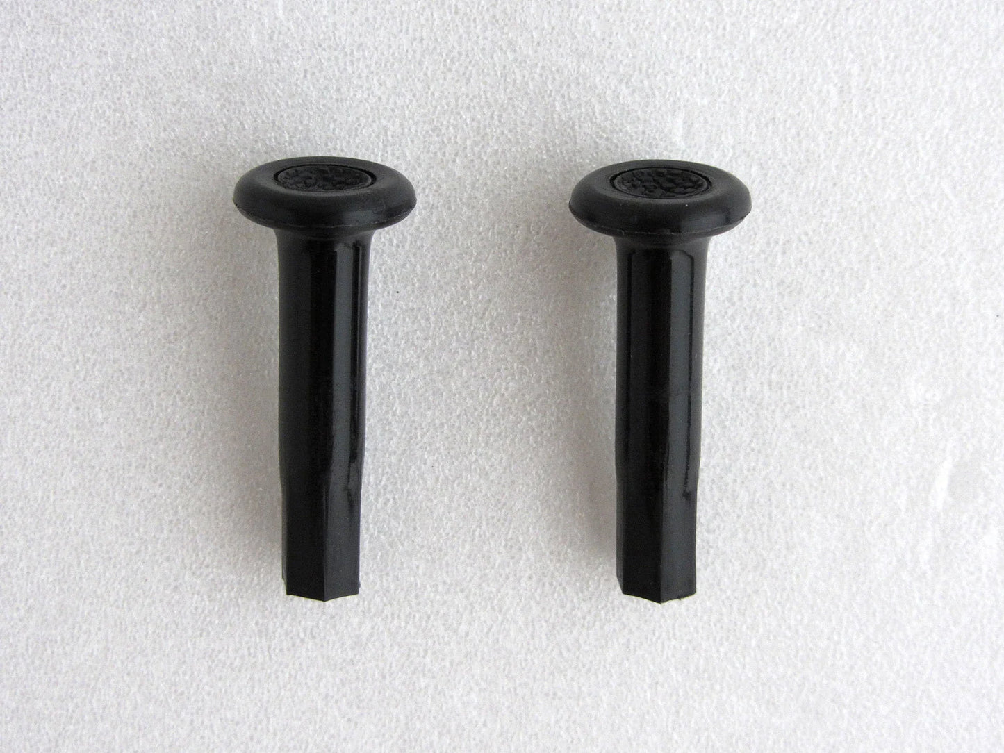 Door Lock Knob 2 x for Toyota Hilux RN20 RN25 Corolla KE30 (1978-1983)