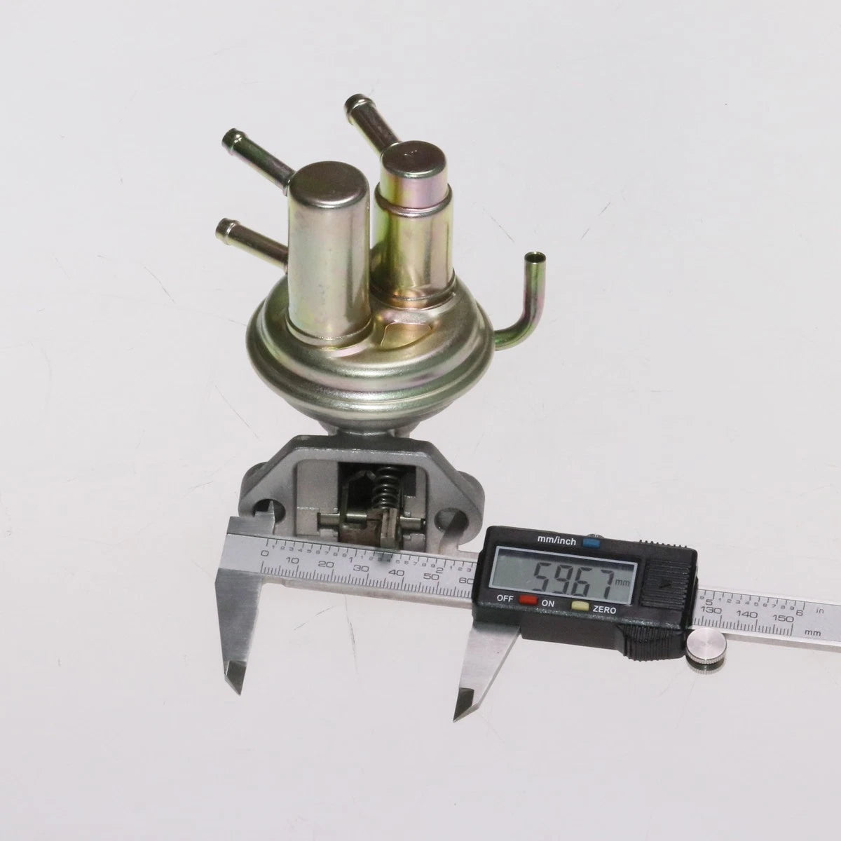 Fuel Pump for Mitsubishi Delica Star Wagon L300 2.0L Engine 1986-1994