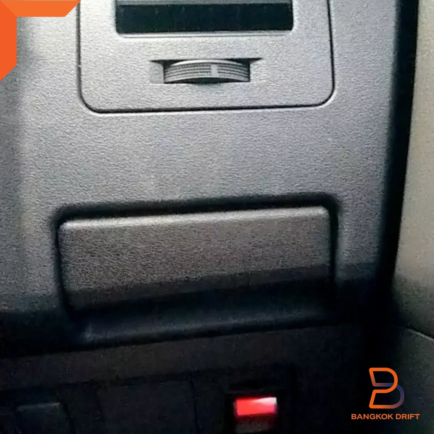 Black Right Dash Cup Holder for Toyota Hilux Ute Vigo MK6 MK7 Fortuner (05-15)