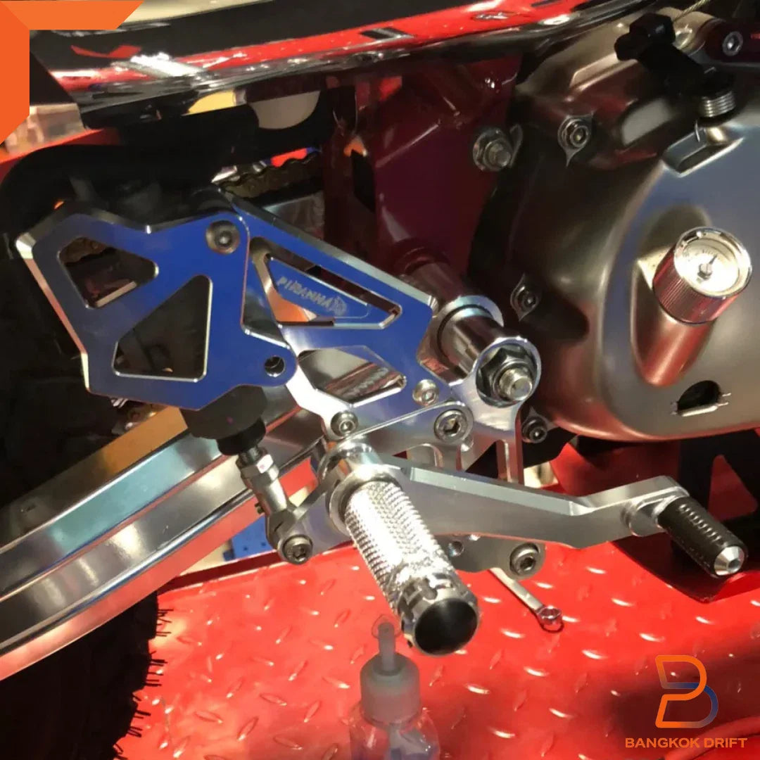 Silver Adjustable Rear Footpegs for Honda Monkey 125, Grom MSX125 (2018-2023)
