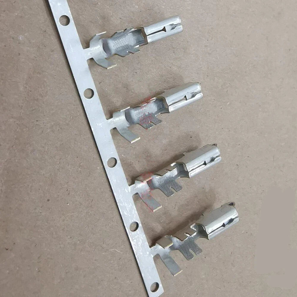 10 x Car Fuse Box Plug Connector Terminals for Buick GL8