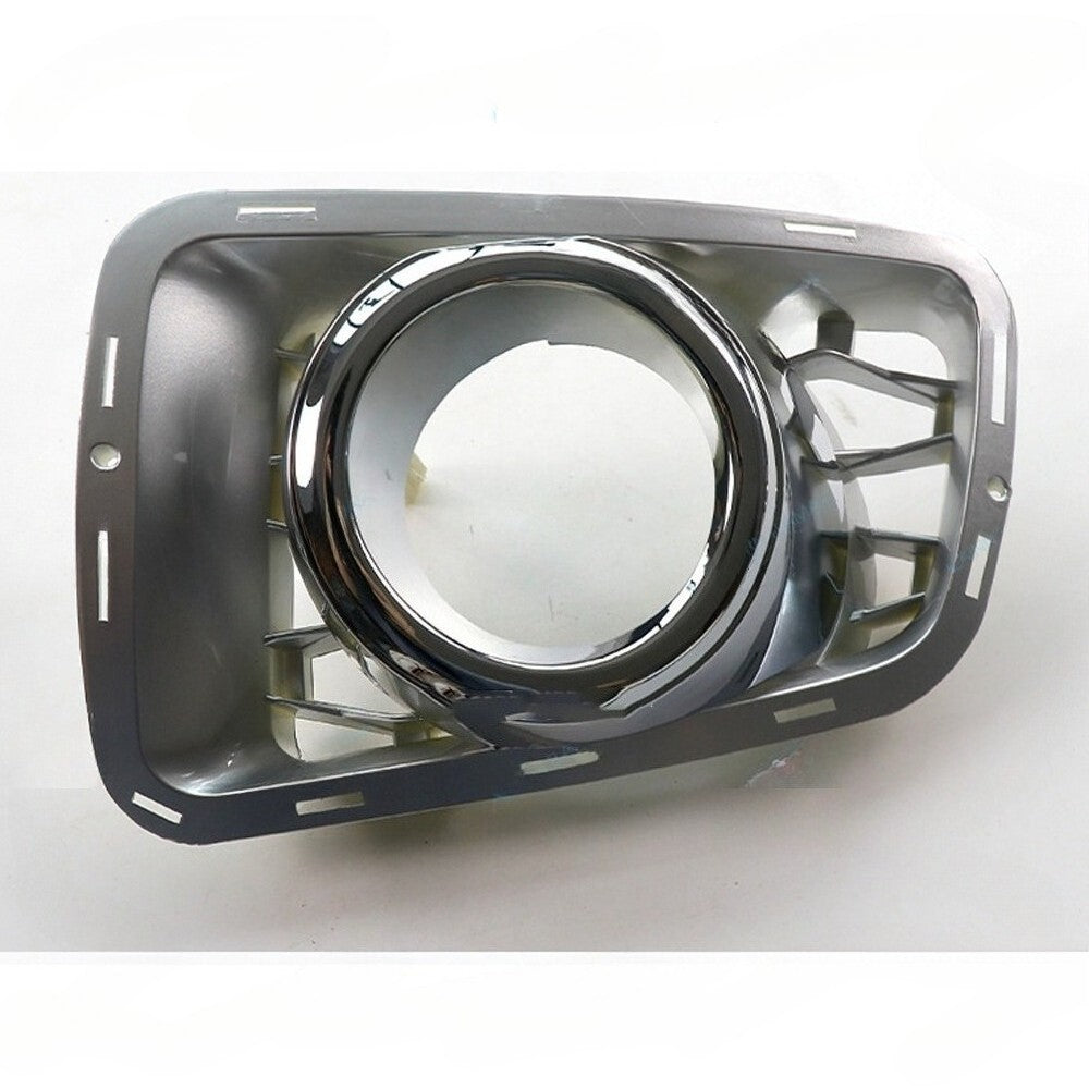 Set of 2 Front Fog Light Covers for Range Rover (2010–2012)