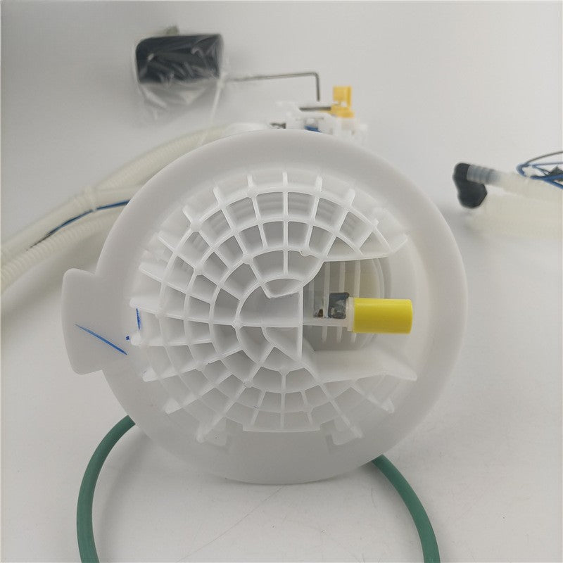 Fuel Pump Module Assembly for Dodge Charger Challenger Chrysler 300 (2005–2018)