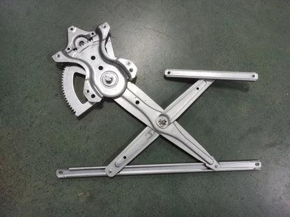 Front Left Window Regulator Without Motor for Toyota Kluger (2013–2019)