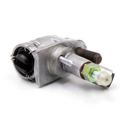 Front Right Wheel Brake Cylinder for Datsun Nissan 620 Pickup (1972–1979)