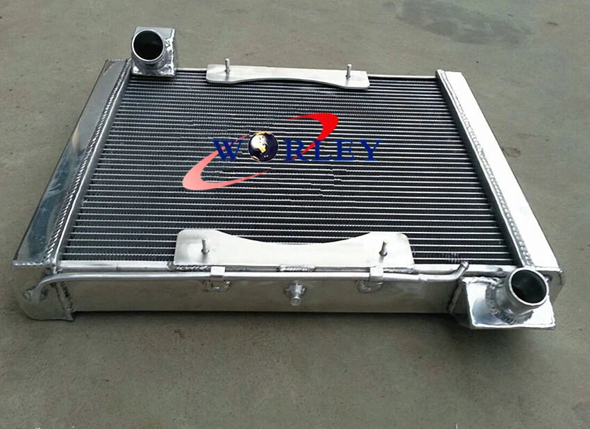 3 Row 62mm Aluminum Radiator for Chevrolet Corvette (1961–1962)