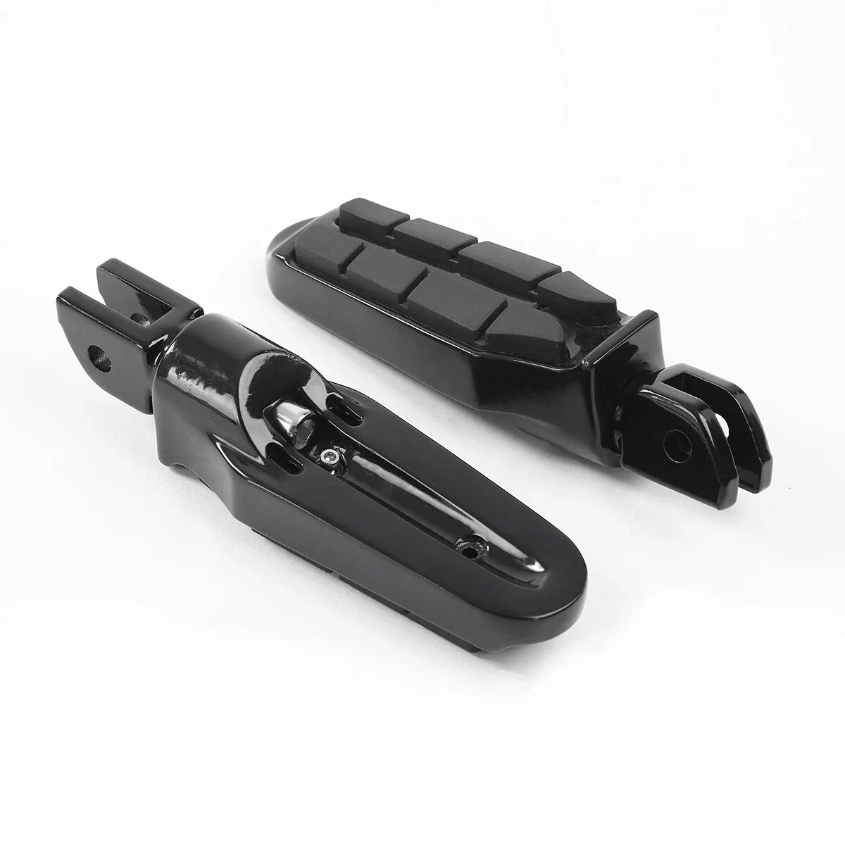 Driver & Passenger Footpegs for Harley Softail (2018-2025)