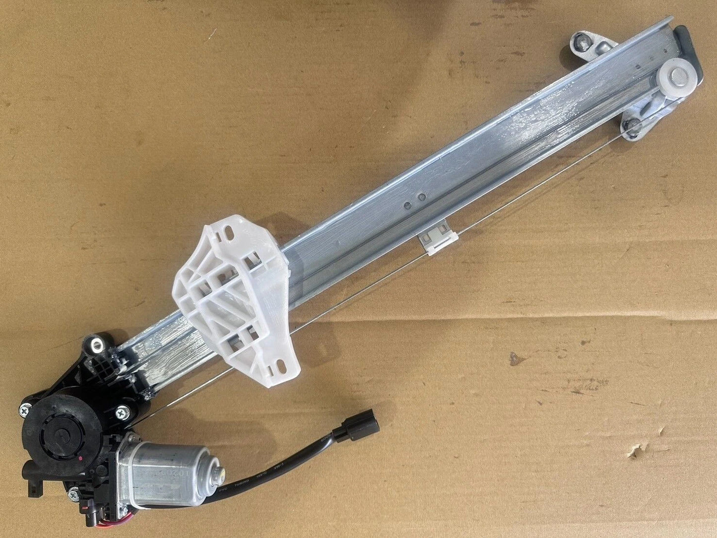 Front Right Electric Window Regulator for Honda CR-V (2017–2023)