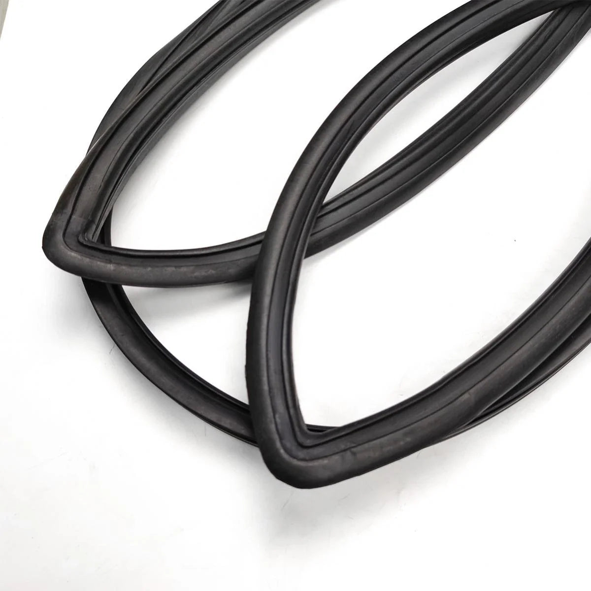 Windshield Rubber Weatherstrip F+R Fits Datsun Sunny KB310 2D Coupe 1977-81 D05