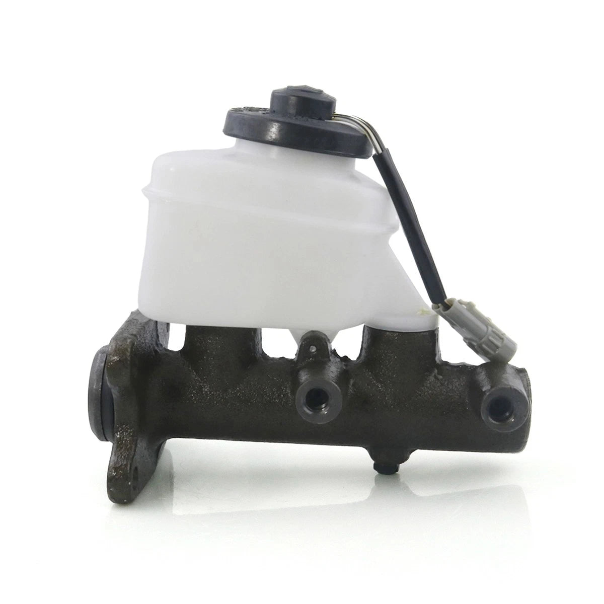 Brake Master Cylinder for Toyota Hilux LN80 LN85 LN90 (1988–1997)