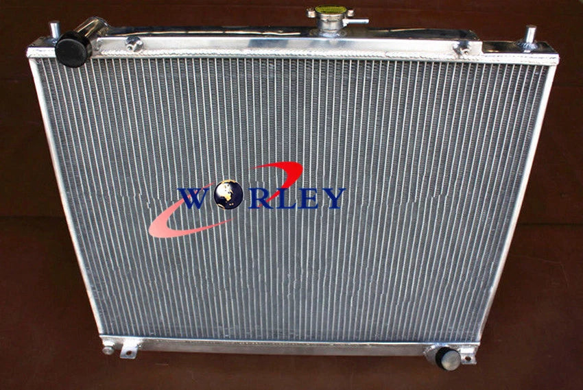 Aluminum Radiator & Fan for Pajero Montero Shogun (2000–2006)