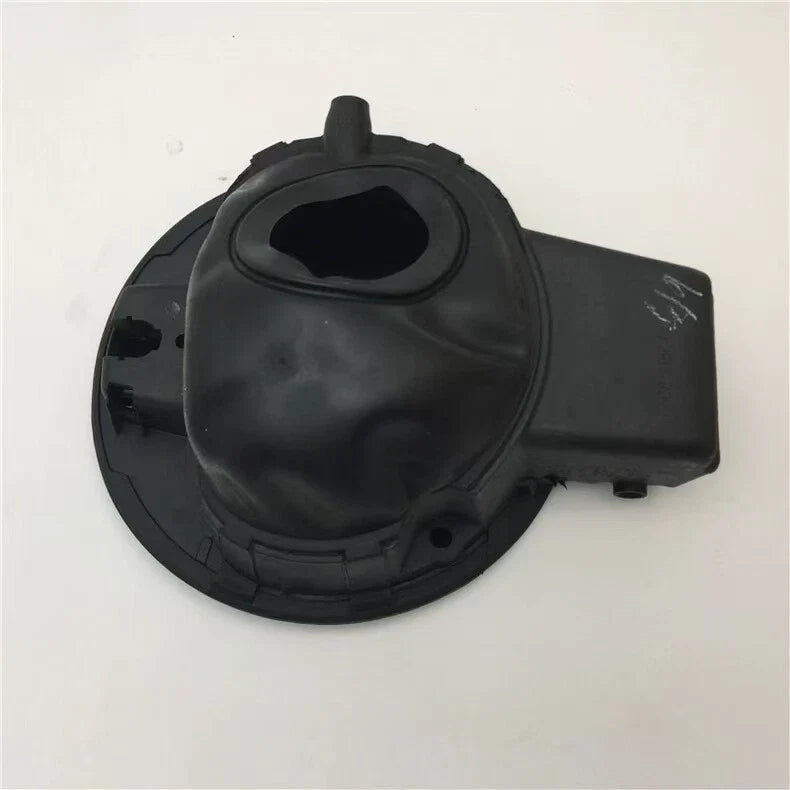 Fuel Filler Door Tank Lid Gas Cap Cover for VW Polo (2002–2018)