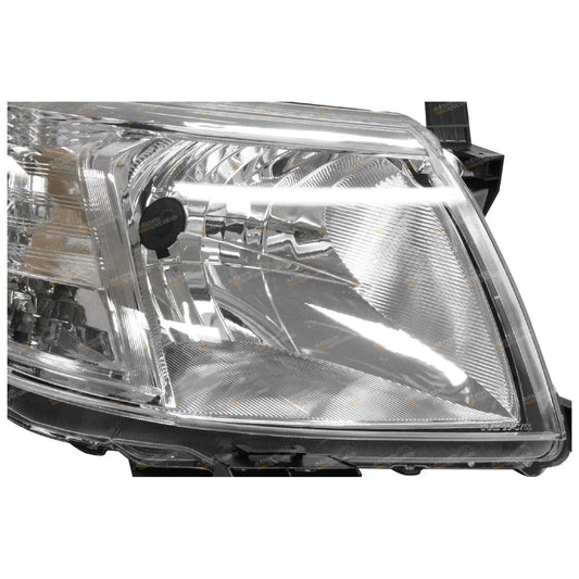 Right Headlight for Toyota Hilux TGN/KUN/GGN (2011–2015)
