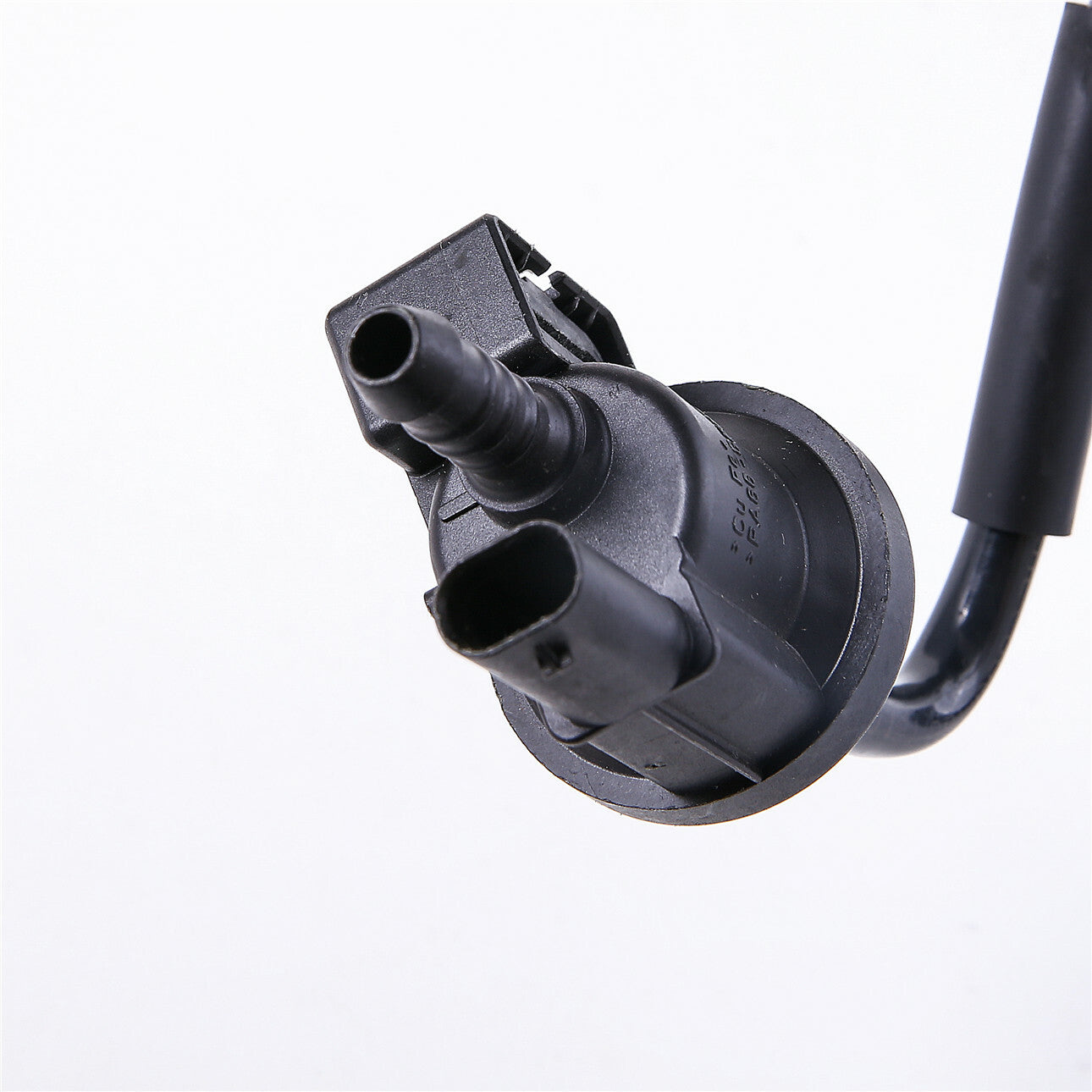 Fuel Vapor Vacuum Purge Valve Solenoid for VW Golf GTI (2010–2014)