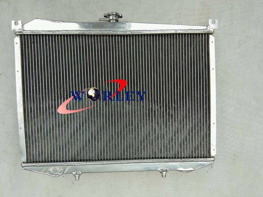 3 Row Radiator for Nissan Navara Pathfinder D21 (1986-1997)