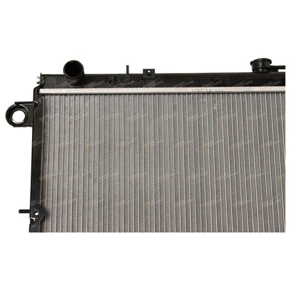 Aluminium Alloy Core Radiator for Toyota Landcruiser UZJ100 (1998–2007)