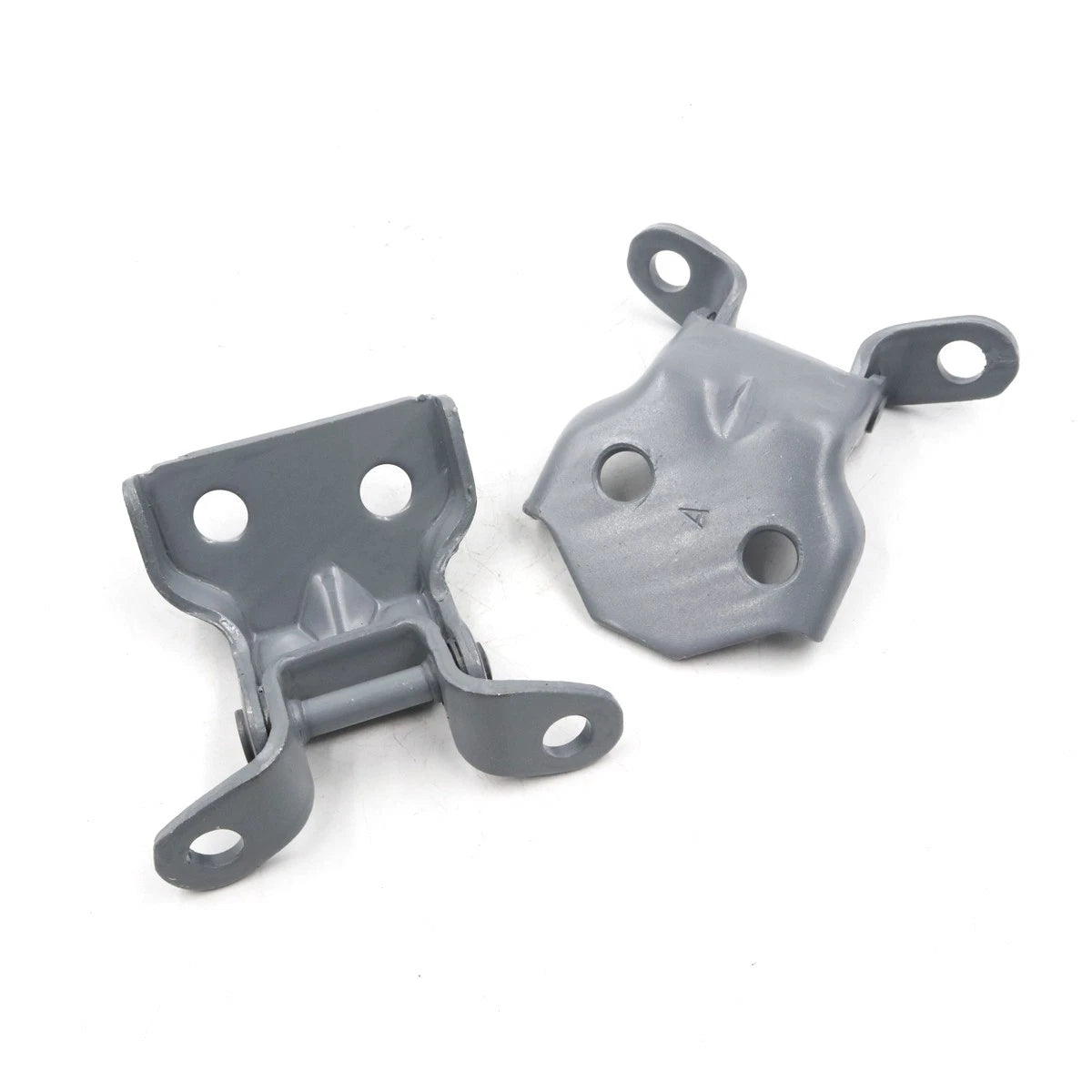 Right Door Hinge for Isuzu Faster Pickup Truck (1997–2002)