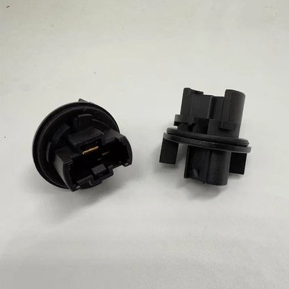 Bulb Socket for Nissan Frontier, Maxima, Quest (2002-2009)