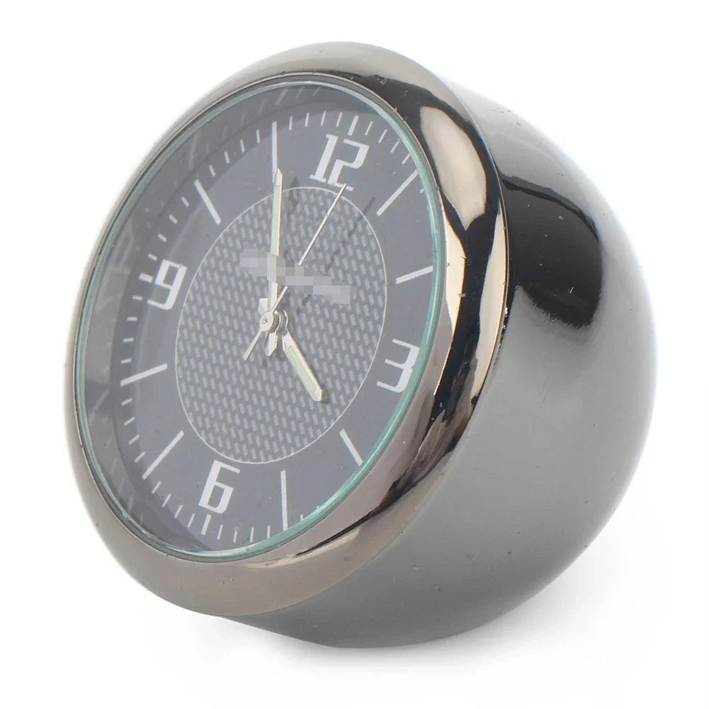 Luminous Quartz Clock Refit for Benz