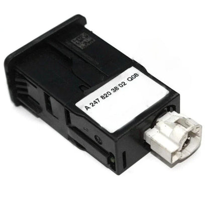 Multimedia USB Port CarPlay for Mercedes-Benz A GLA B GLB (2013–2025)
