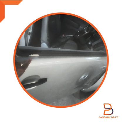 Outer Belt Weatherstrip Glass Door Seal for Toyota Hilux Ute Vigo (05-14)