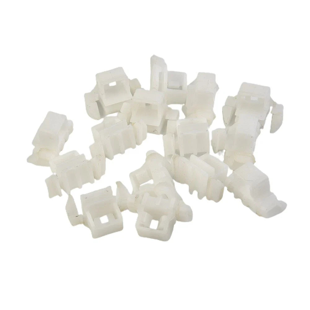 30x Brackets Clips Planking for Mercedes Sacco 190 W201 W124 A124 (1977–1995)