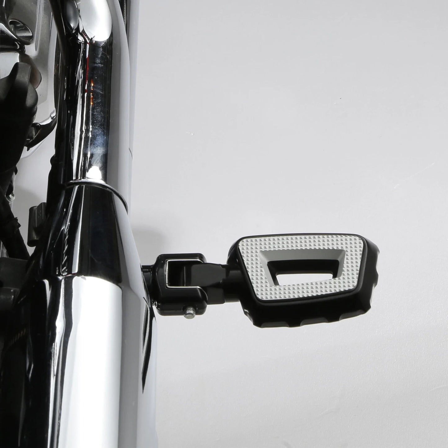 Passenger Rear Footpeg Pads for Harley Softail Low Rider S FXLRS (2018-2025)
