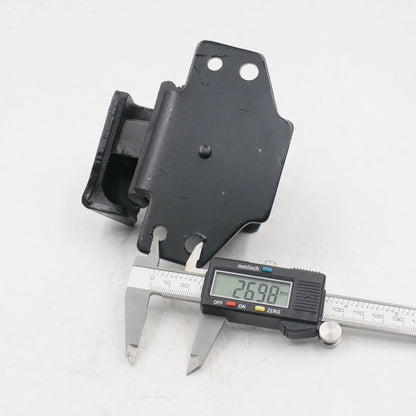 Engine Mount Insulator for Datsun Nissan SD23 SD25 720 1980-1986