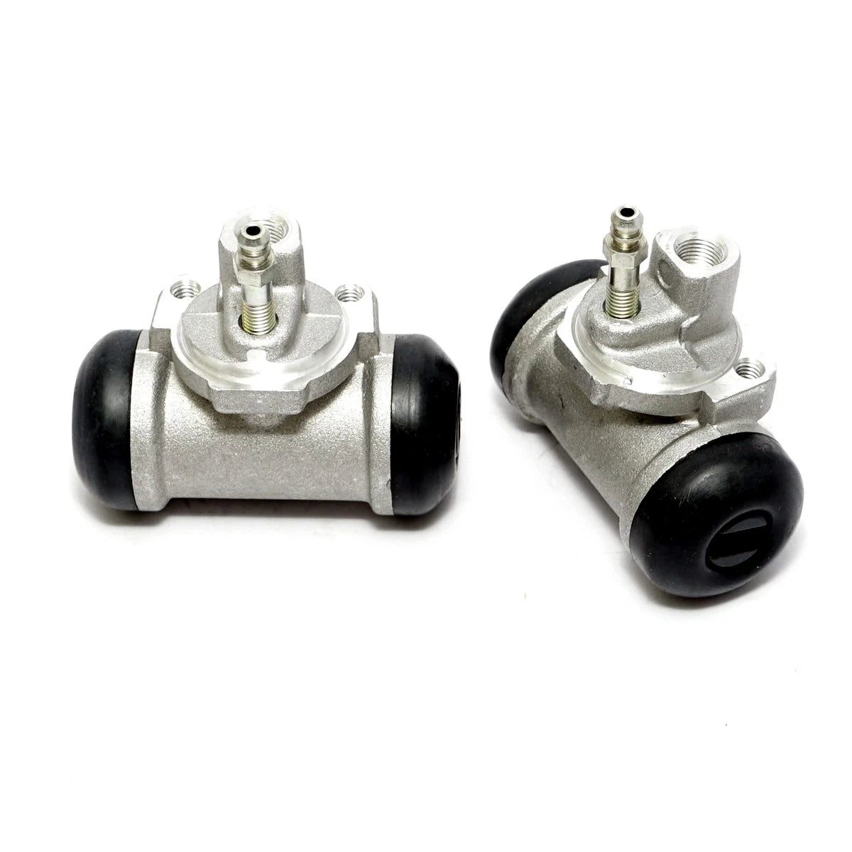 Set of 2 Rear Wheel Brake Cylinders for Nissan Navara D23 (2014–2016)