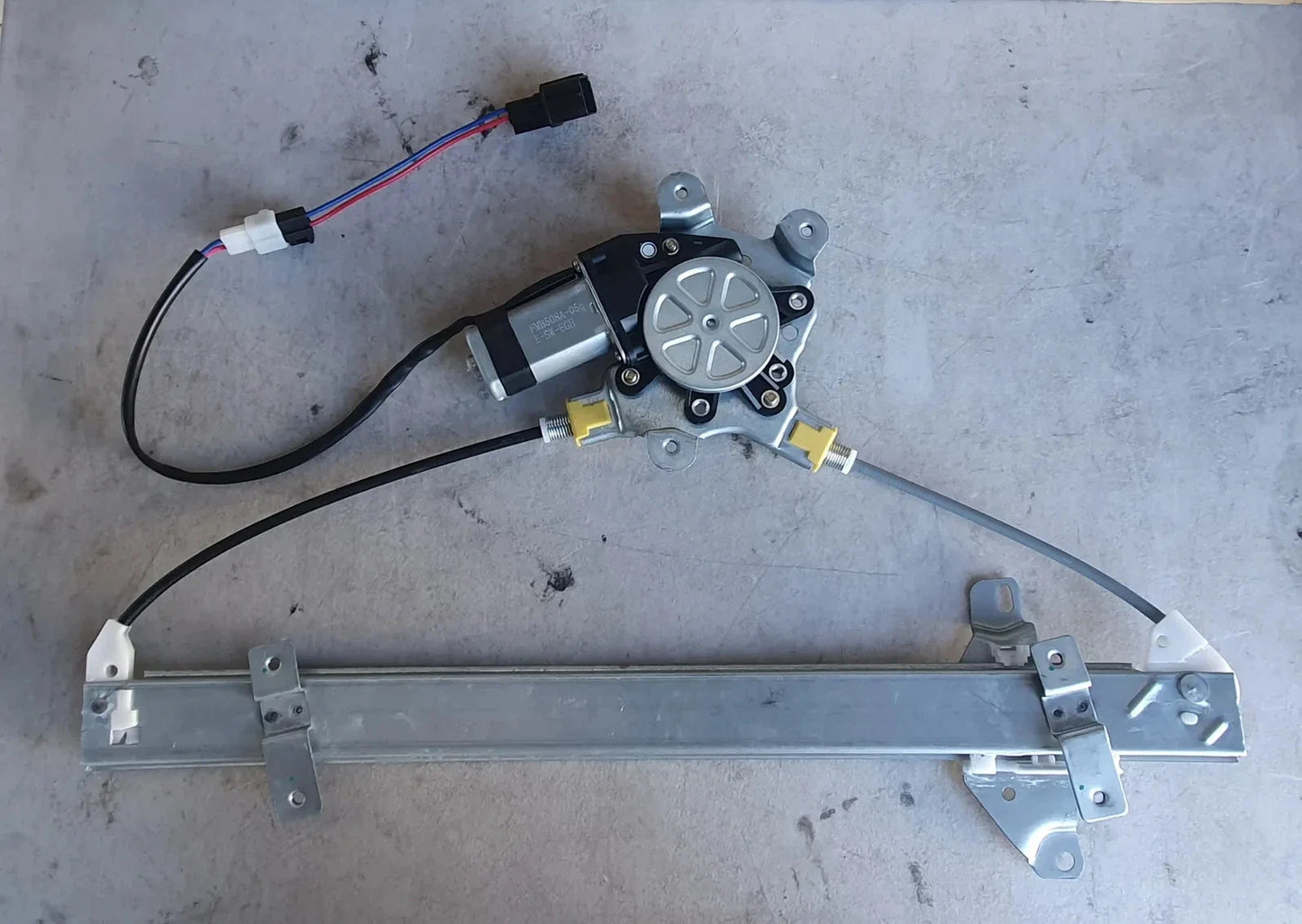 FR Window Regulator W/2pin Motor for Mitsubishi Lancer CG/CH (2002–2008)