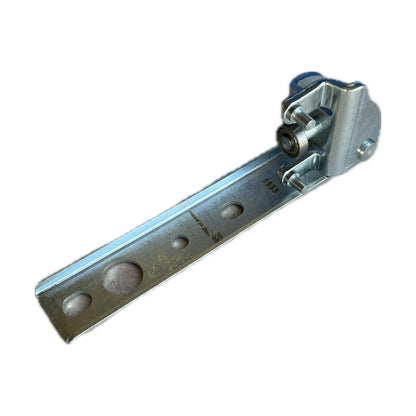 Sliding Door Roller Hinge Bracket for Toyota HiAce (1989–2005)