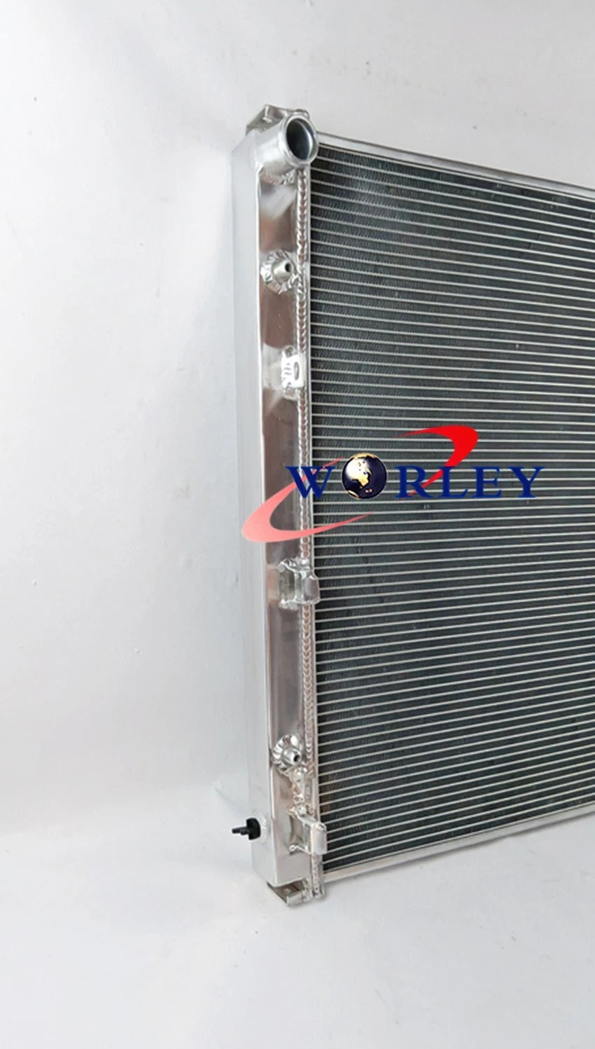 Aluminum Radiator with Fan for Nissan Frontier Pathfinder Xterra (2005–2012)