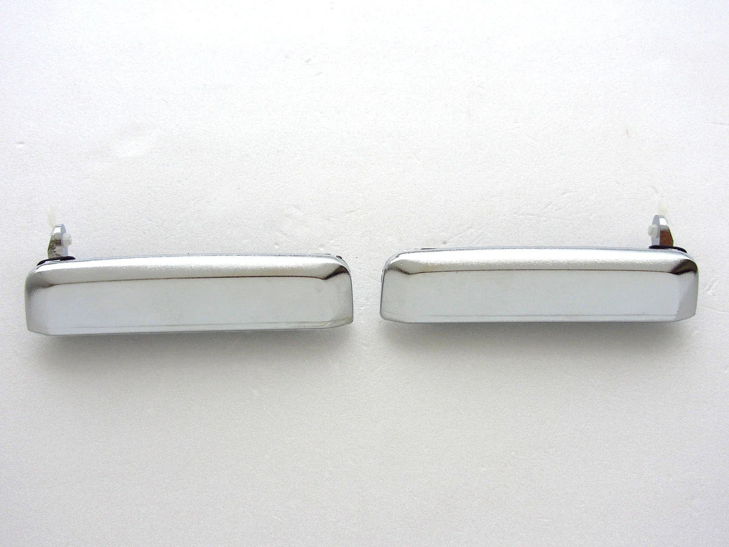 Chrome Outside Door Handle for Nissan Navara D21 Hardbody Ute Pickup (1997-2001)
