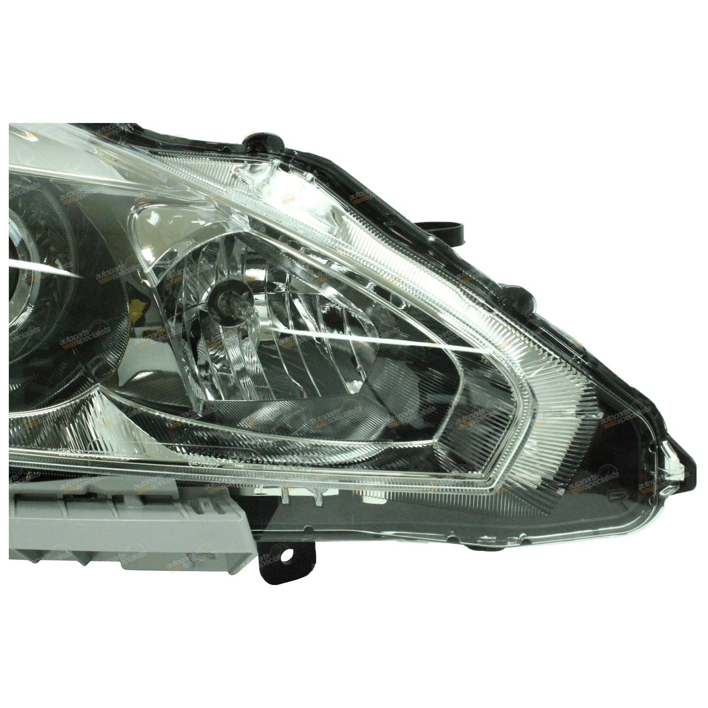 RH Headlight for Nissan Altima L33 (2013–On)
