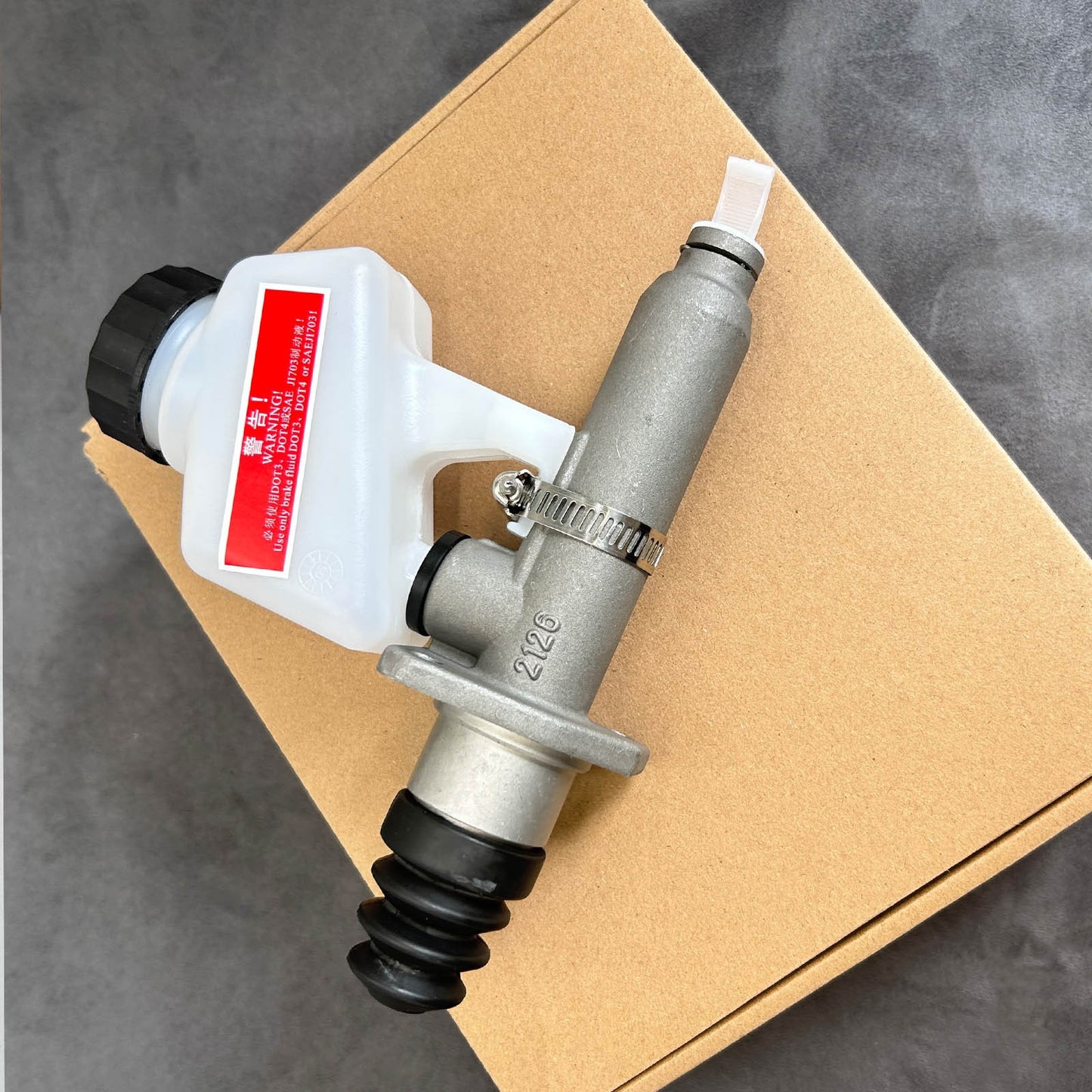 Clutch Master Cylinder for PACCAR Kongsberg E17