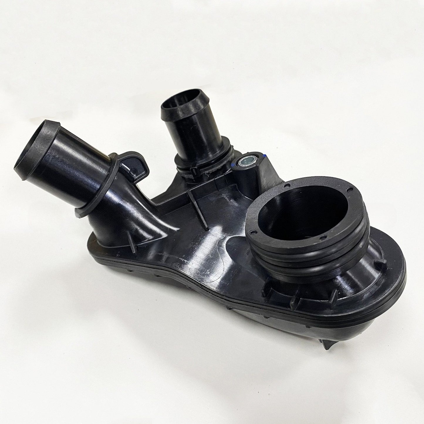 Water Pump Connecting Tube for Ford Transit Ranger (2015–2023)