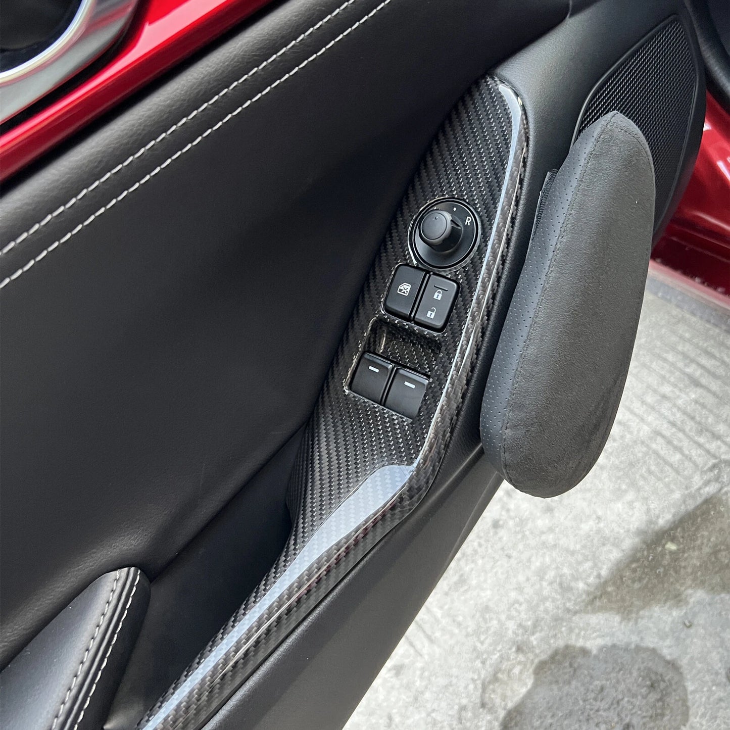 1 Pair Carbon Fiber Window Lift Trim Cover for Mazda MX-5 Miata (2016-2024)