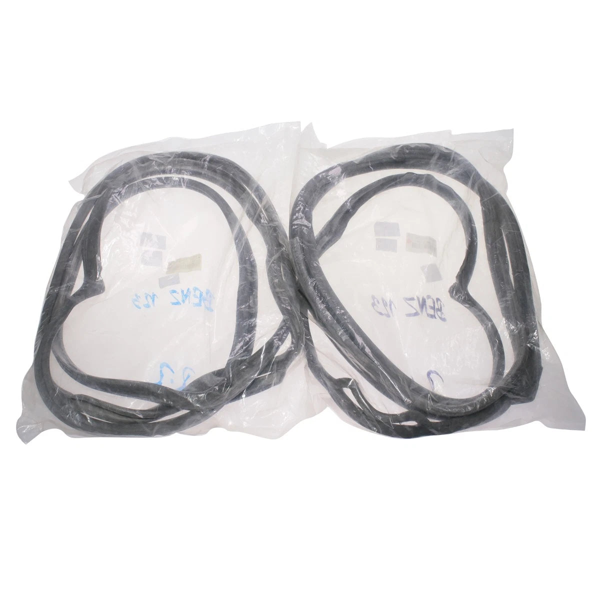 Rear Door Weatherstrip for Mercedes-Benz W123 (1976–1985)