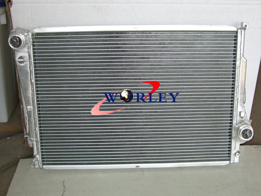 Aluminum Radiator with Fan for BMW E46 M3 330D 328 325 323 320 330 Ci 318i (2000–2006)