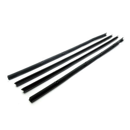 Front Door Glass Weatherstrip for Toyota Starlet (KP60–KP62)