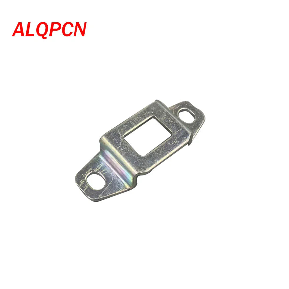 Tailgate Latch Lock w/ Striker for Mitsubishi L200 Pickup (1996-2015)