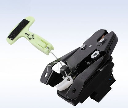 Trunk Lock Actuator for Chrysler 300 (2005–2007)