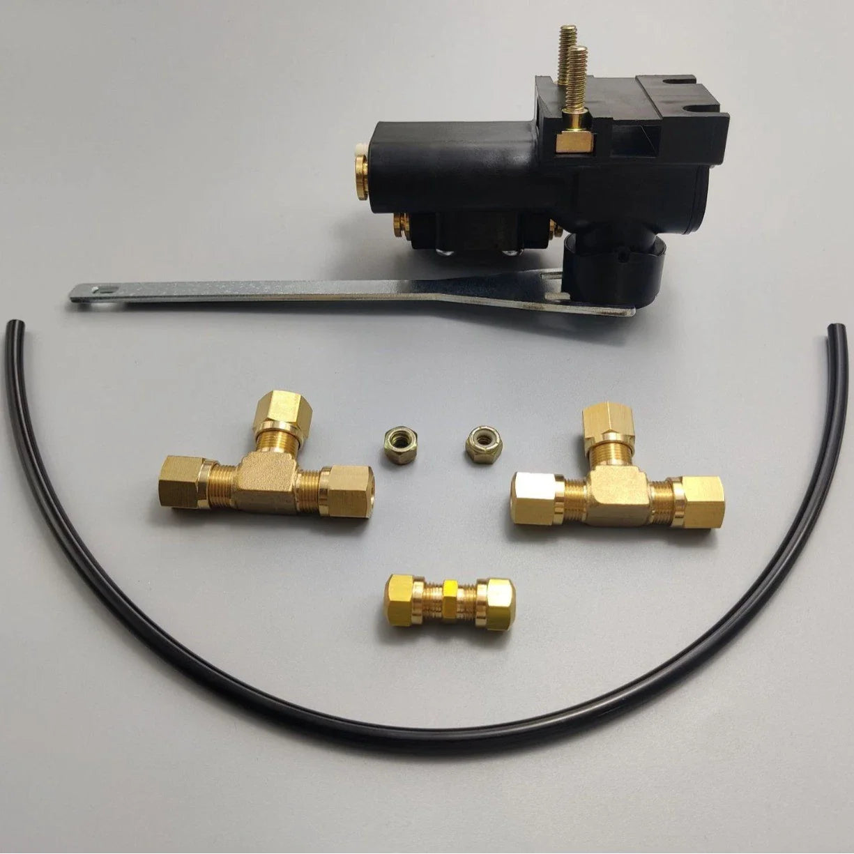 Link Height Control Valve for Volvo Trucks Air Suspension (1999–2015)