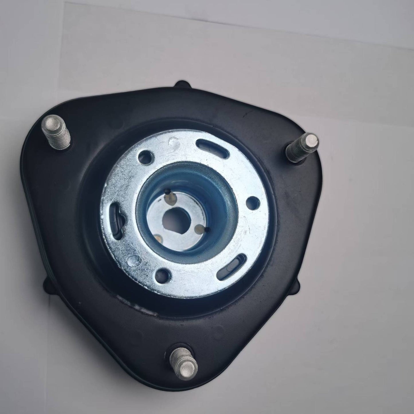 Suspension Strut Mount for Toyota Noah Liteace/Townace (2007–2015)