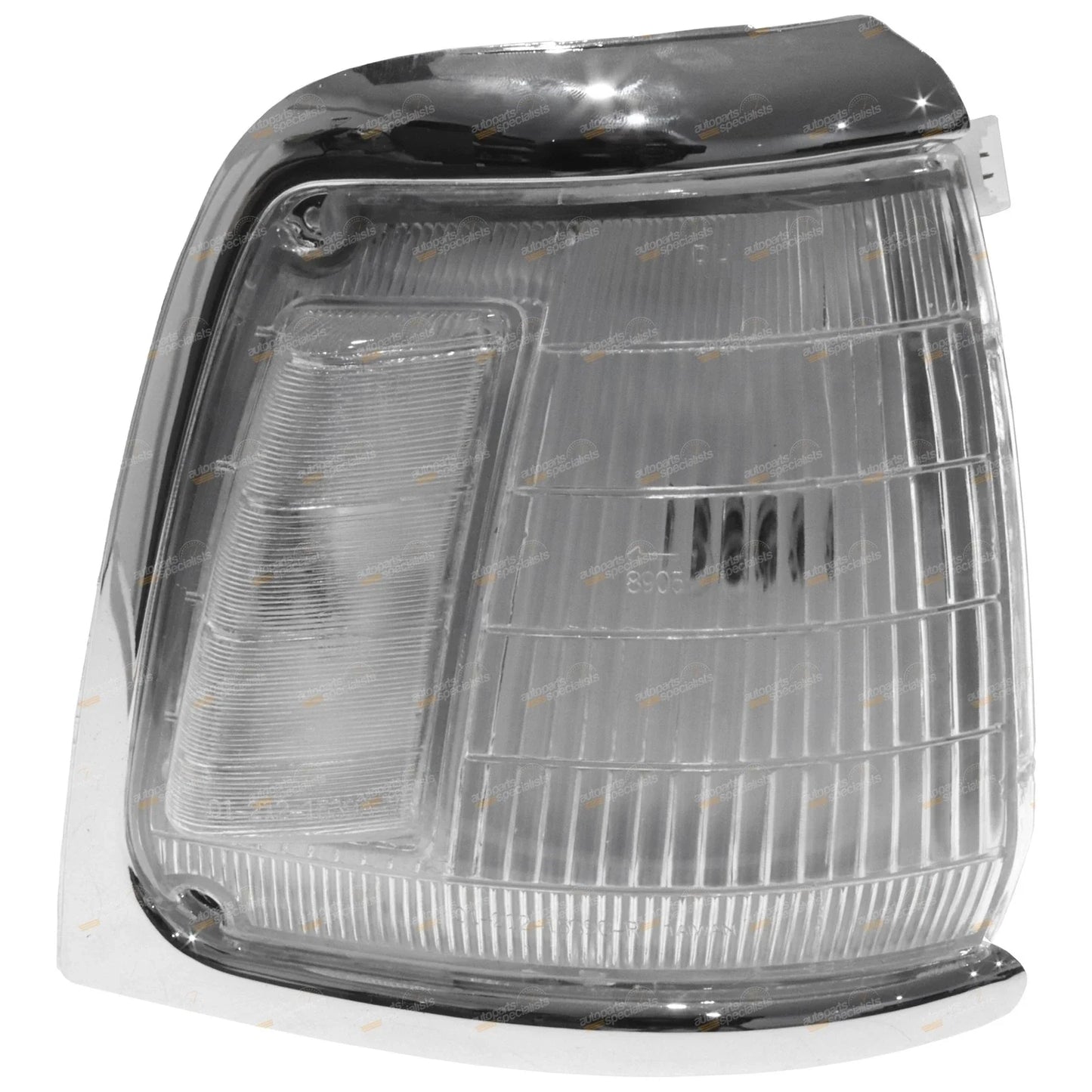 RH Chrome Corner Light with Clear Hump for Toyota Hilux LN85 RN85 (1991–1997)