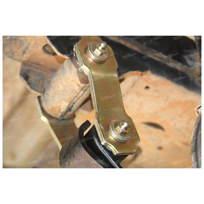 Set of 2 Greasable Rear Leaf Spring Shackle Bush & Pin Kit for Hilux 4x4 (1991–2005)