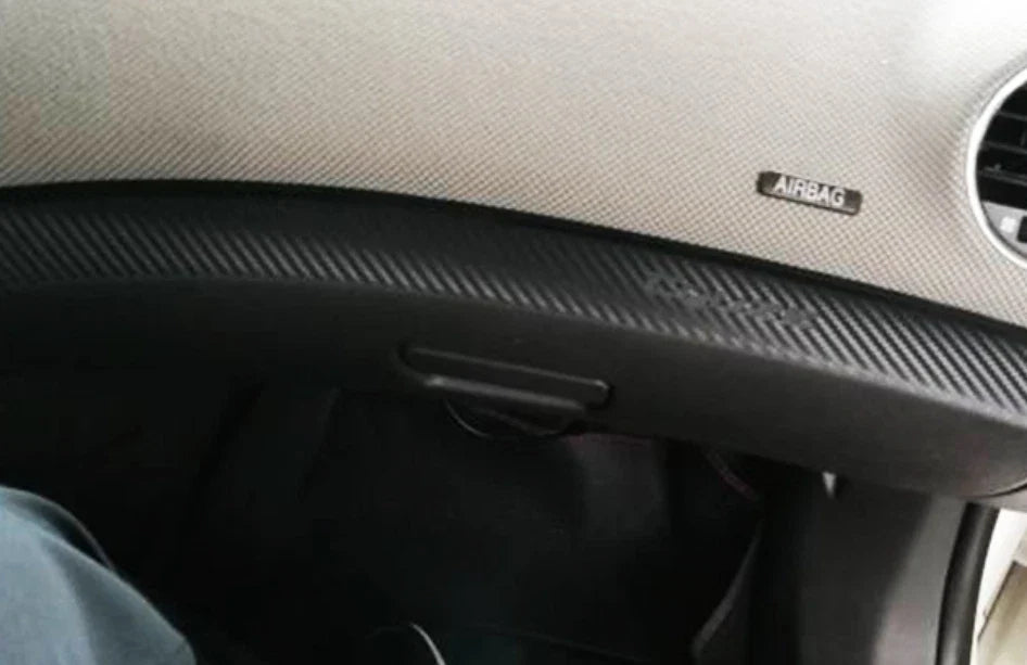 28x Carbon Fiber Trim Wrap Stickers for Chevrolet Cruze (2009–2015)