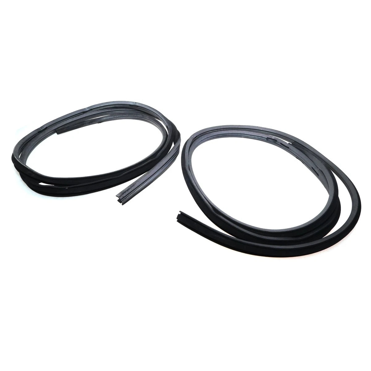 Set of 2 Side Window Glass Run Rubber for Nissan Patrol Safari Y60 (1987–1997)