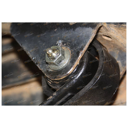 Greasable Leaf Spring Pin Pivot Bolt for Hilux KZN165 (1999–2005)